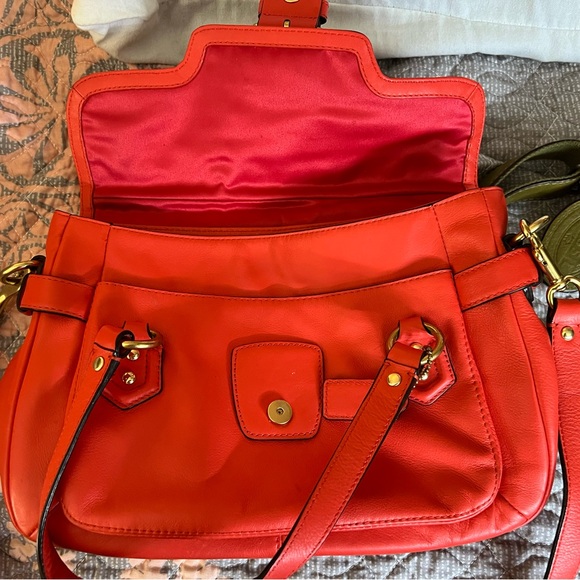 Tangerine limited edition coach purse - Picture 4 of 4